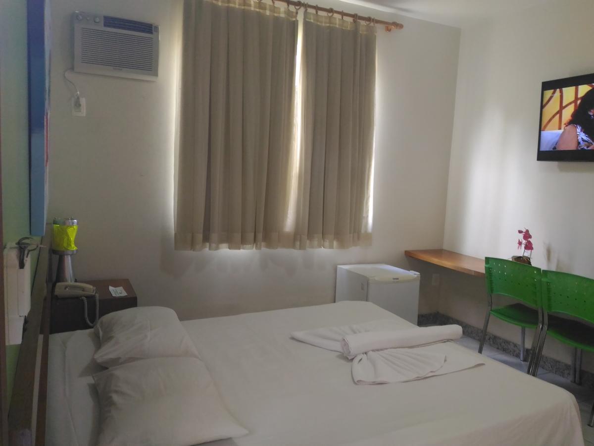 Hotel Pinheiros Chonim de Baixo Exterior foto